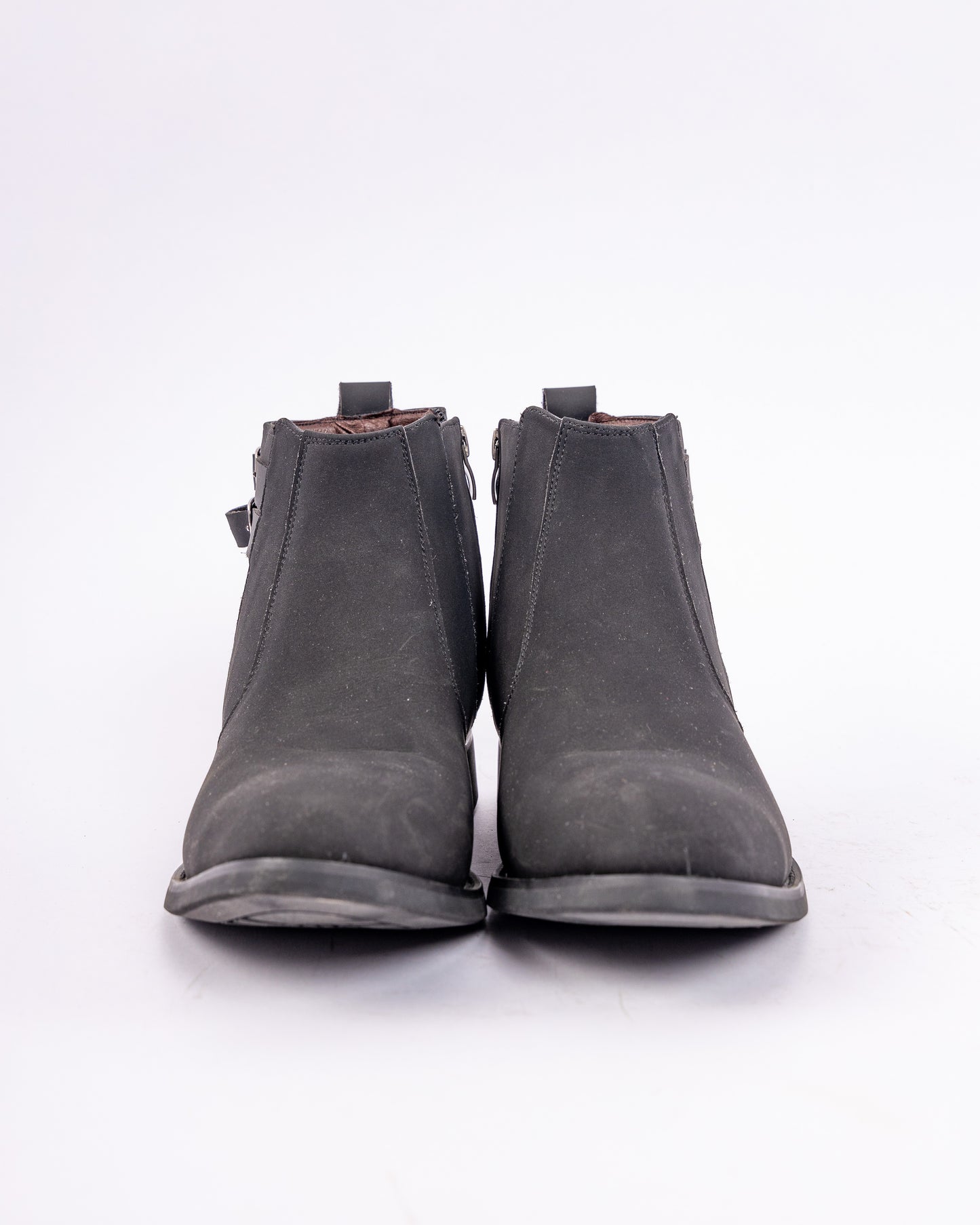 Nubuck buckle vegan zipper boot